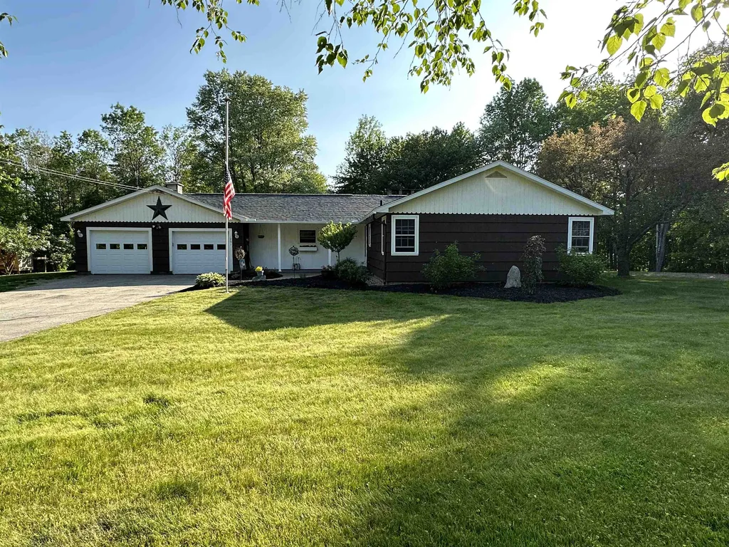 1591 Battle Street Webster NH 03303