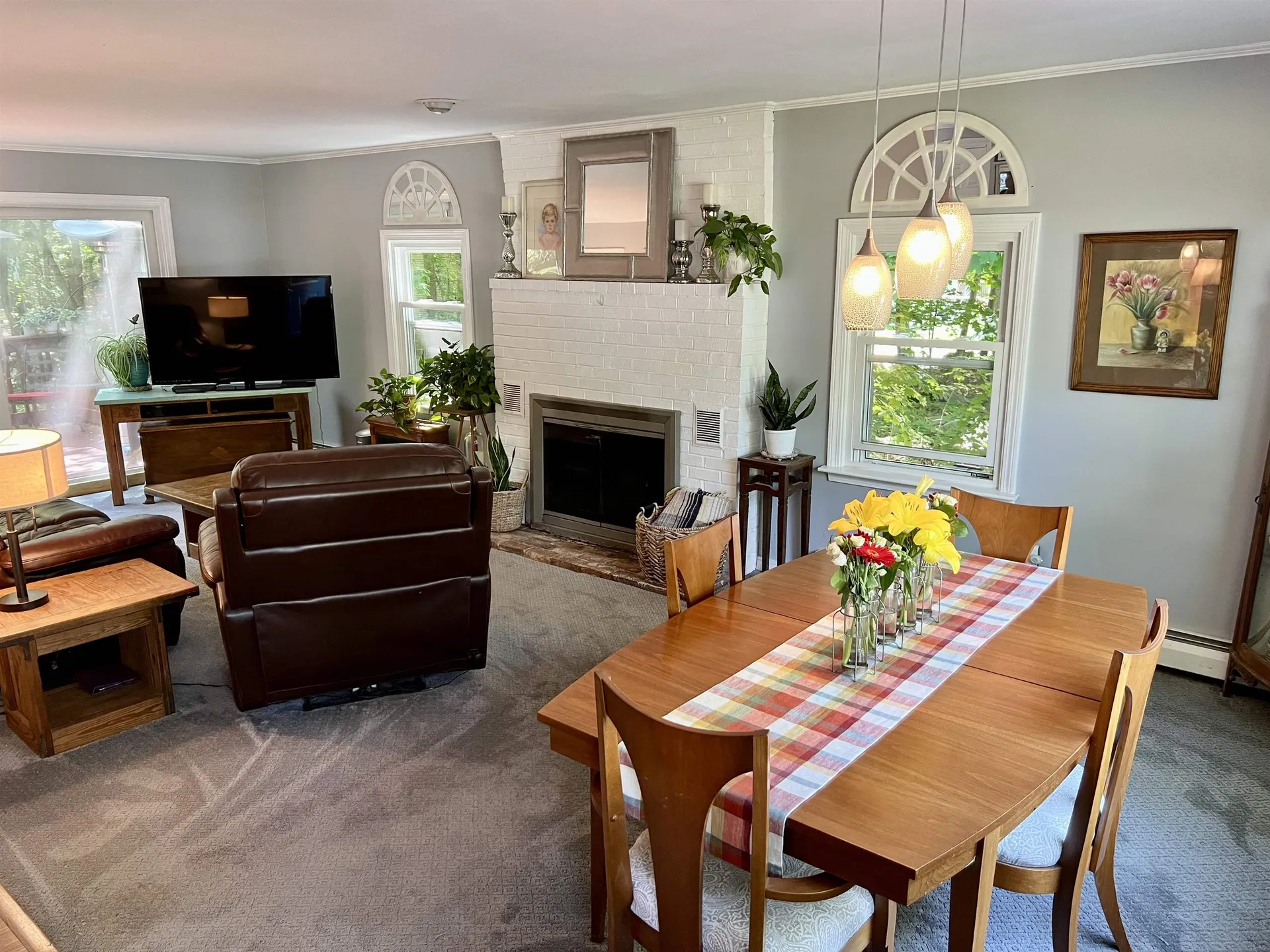 31 Pine Road North Hampton NH 03862