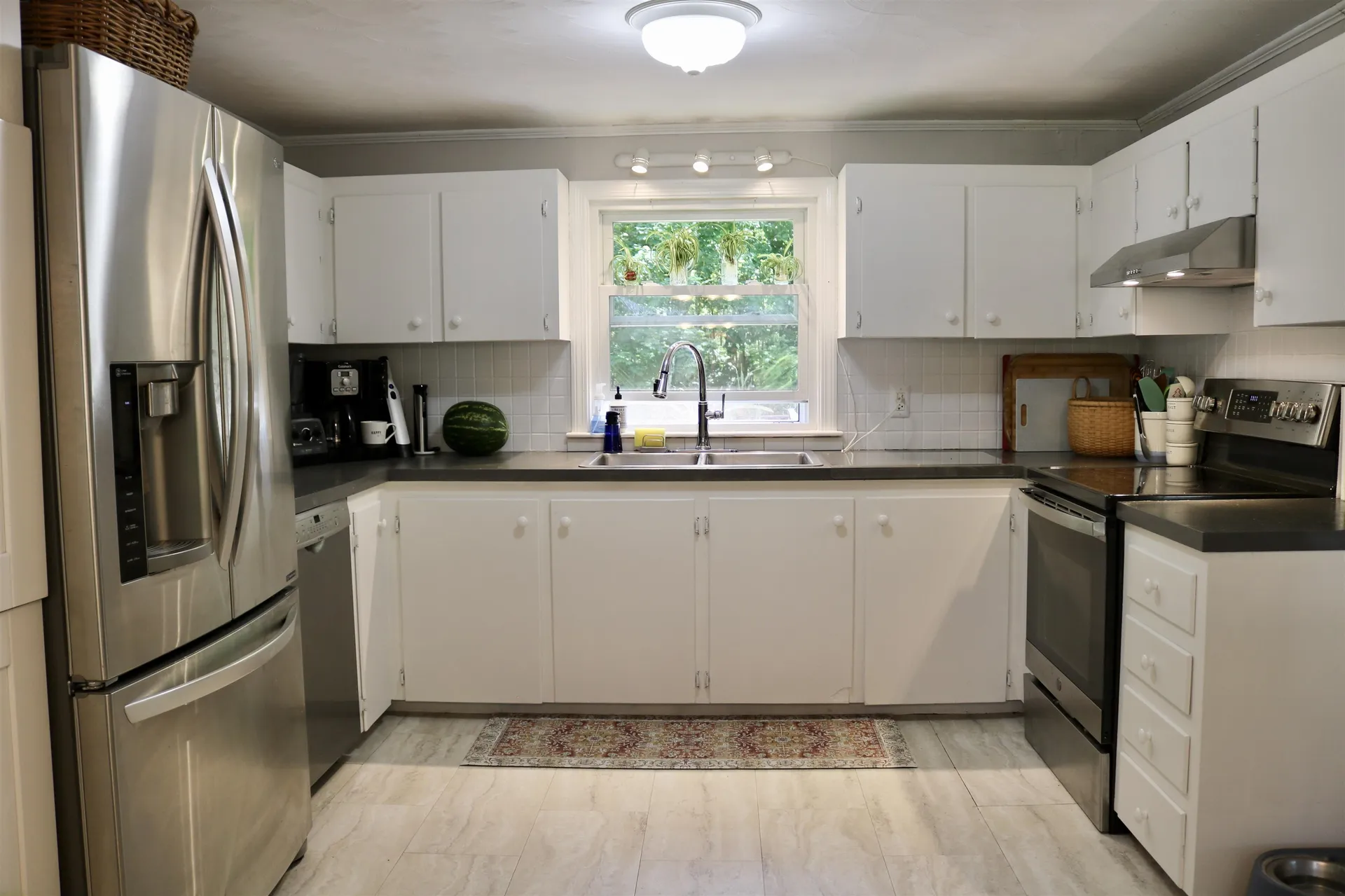 31 Pine Road North Hampton NH 03862