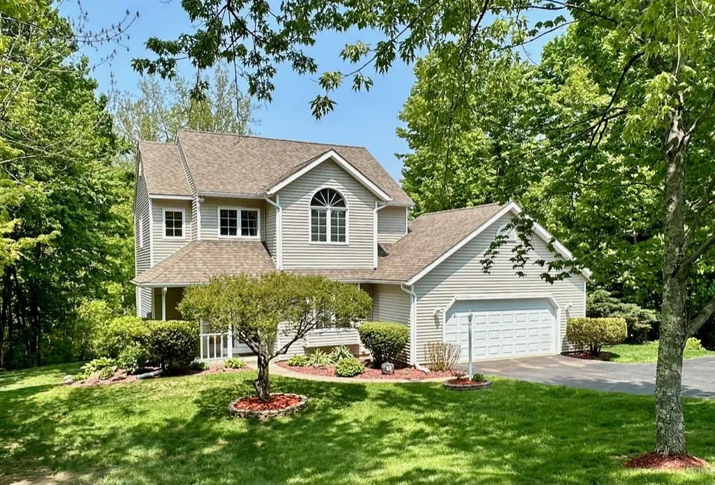53 Kriste Lane Jericho VT 05465