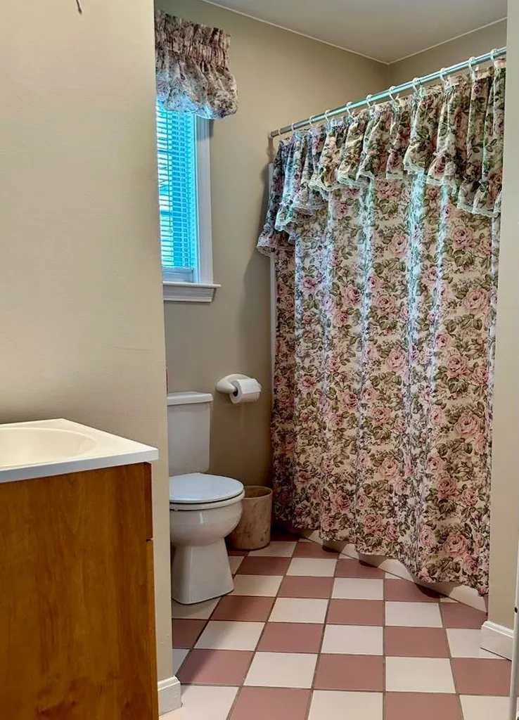 53 Kriste Lane Jericho VT 05465