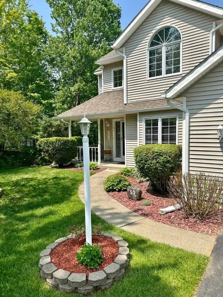 53 Kriste Lane Jericho VT 05465