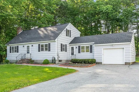 899 Bridge Street Pelham NH 03076