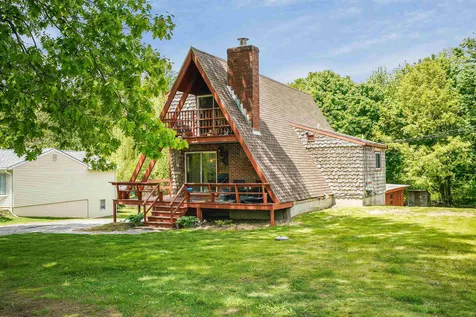 84 Tuttle Lane Greenland NH 03840