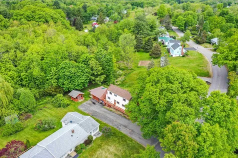 84 Tuttle Lane Greenland NH 03840