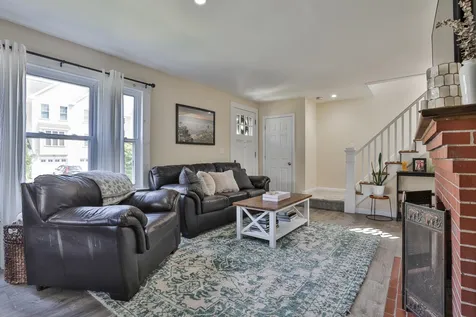 11 Bennett Street Nashua NH 03064