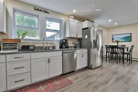 11 Bennett Street Nashua NH 03064