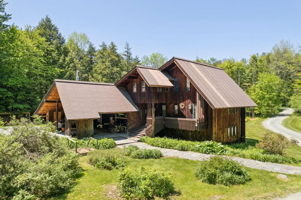 175 Hawk Pine Road Norwich VT 05055
