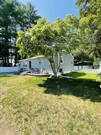 4 Bedford Street Bedford NH 03110