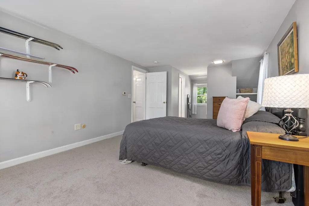 14 Vinewood Lane Rochester NH 03867