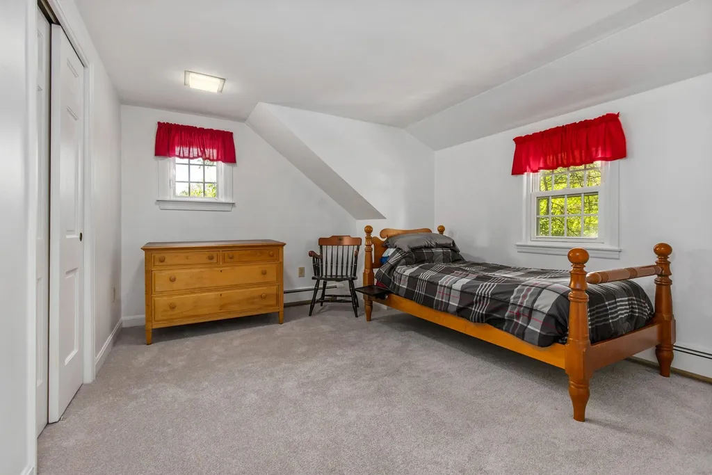 14 Vinewood Lane Rochester NH 03867