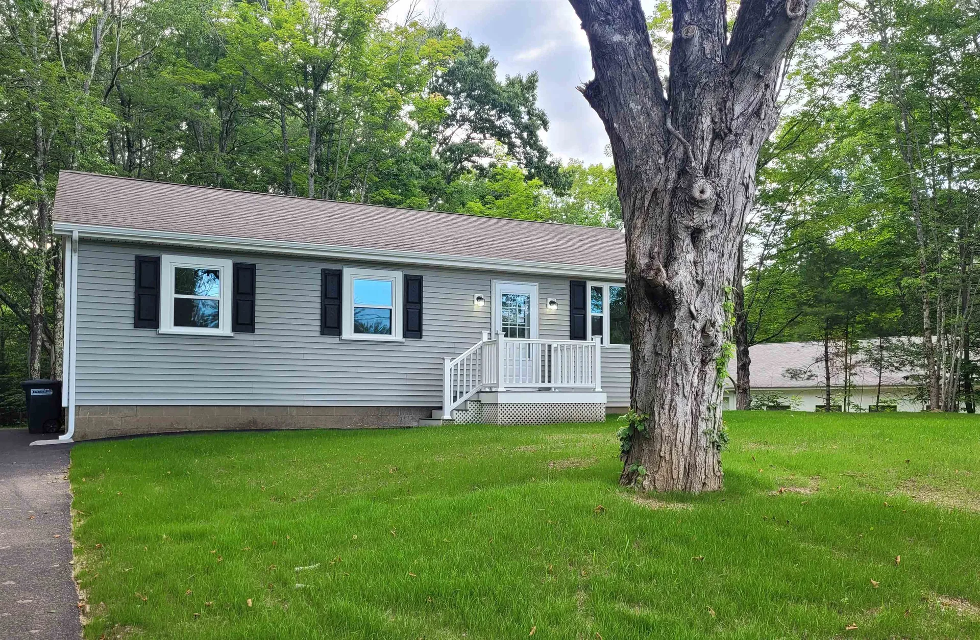 429 Main Street Danville NH 03819