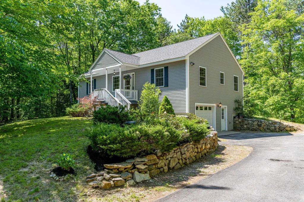 4177 Province Lake Road Wakefield NH 03872
