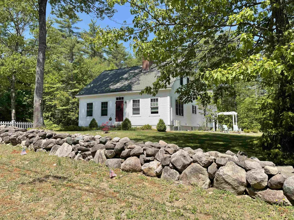97 Kidder Drive Freedom NH 03836