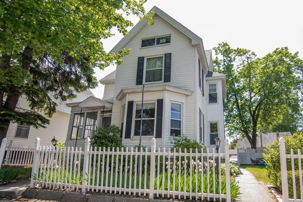 89 Sagamore Street Manchester NH 03104