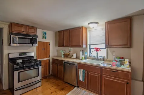 89 Sagamore Street Manchester NH 03104