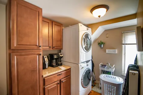89 Sagamore Street Manchester NH 03104