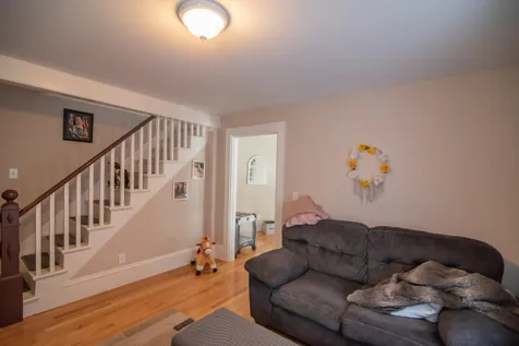 89 Sagamore Street Manchester NH 03104