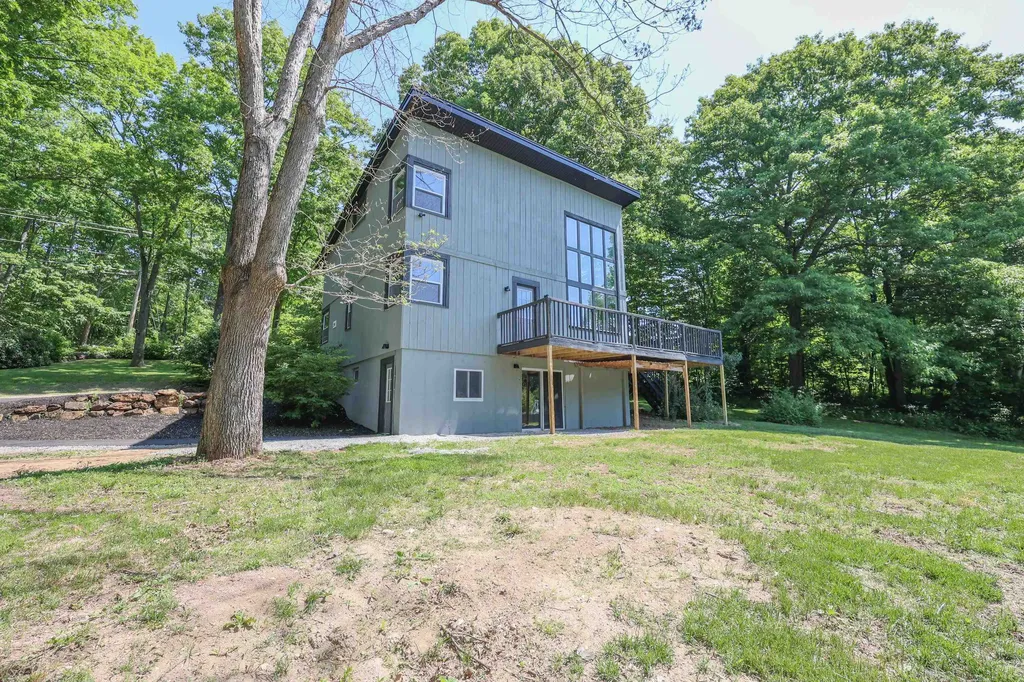 398 Foster Hill Road Henniker NH 03242