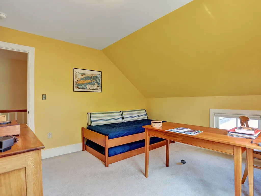 44 Bedford Road Ferrisburgh VT 05456