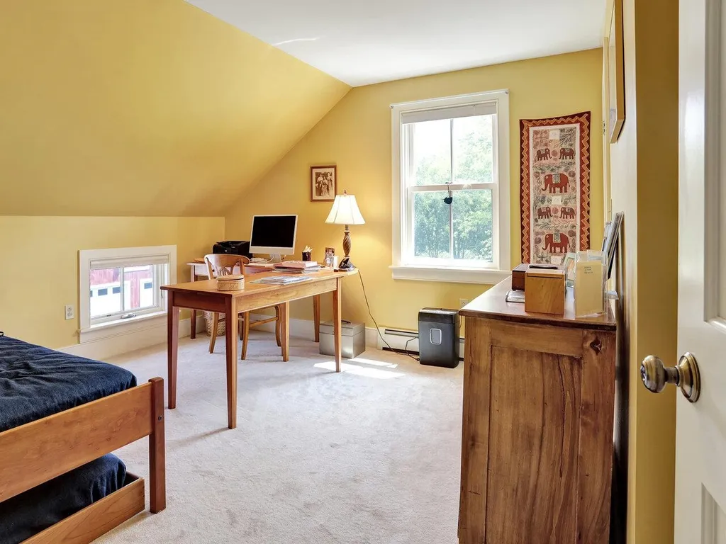 44 Bedford Road Ferrisburgh VT 05456