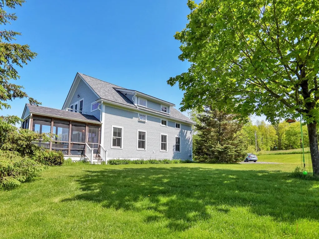 44 Bedford Road Ferrisburgh VT 05456