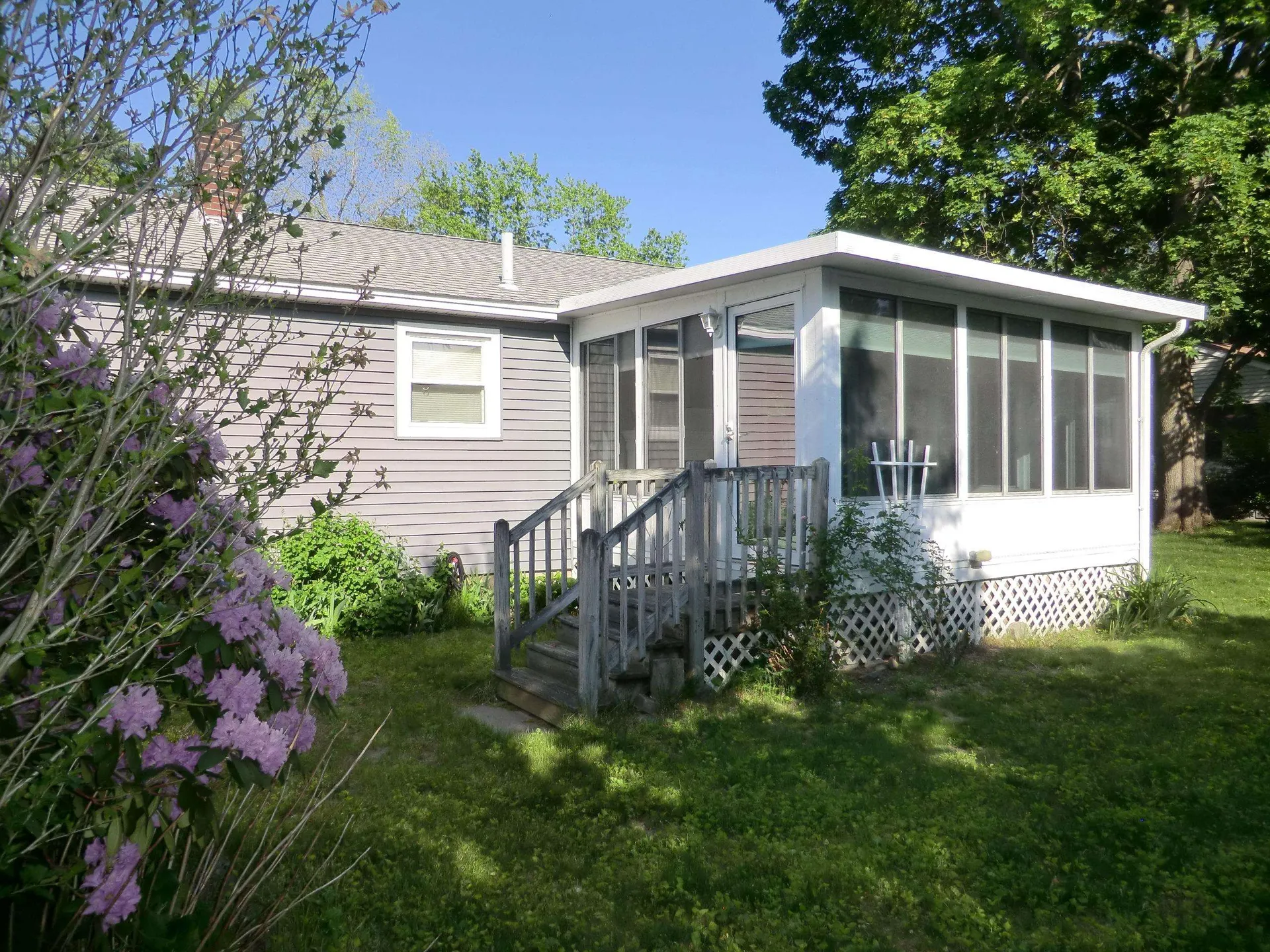50 Tufts Drive Nashua NH 03064