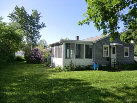 50 Tufts Drive Nashua NH 03064