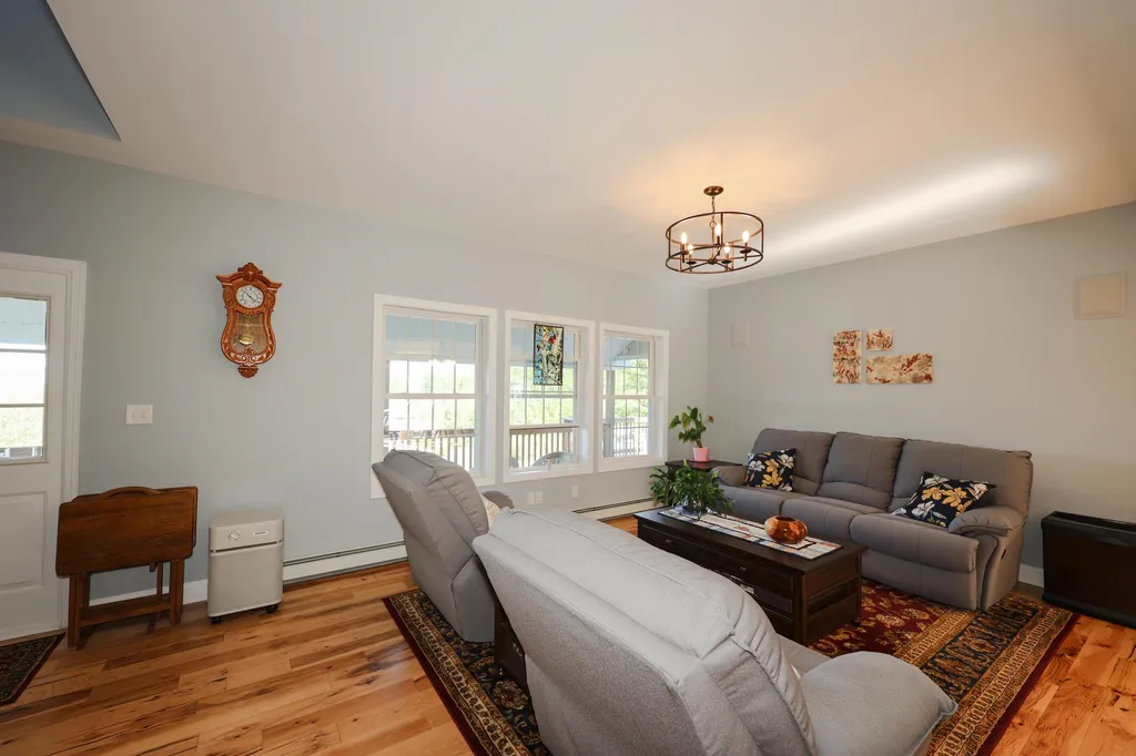 22 Corner Stone Road Northfield NH 03276