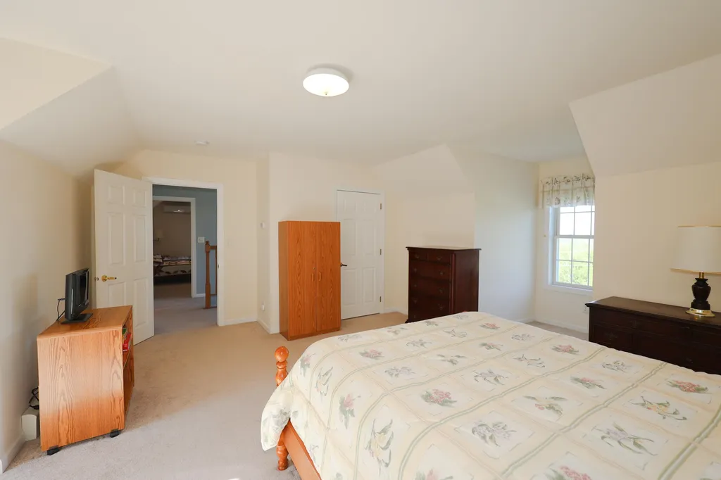 22 Corner Stone Road Northfield NH 03276