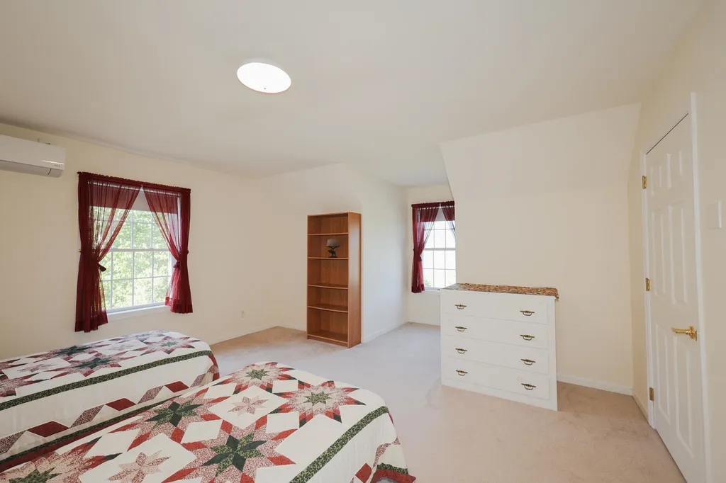 22 Corner Stone Road Northfield NH 03276
