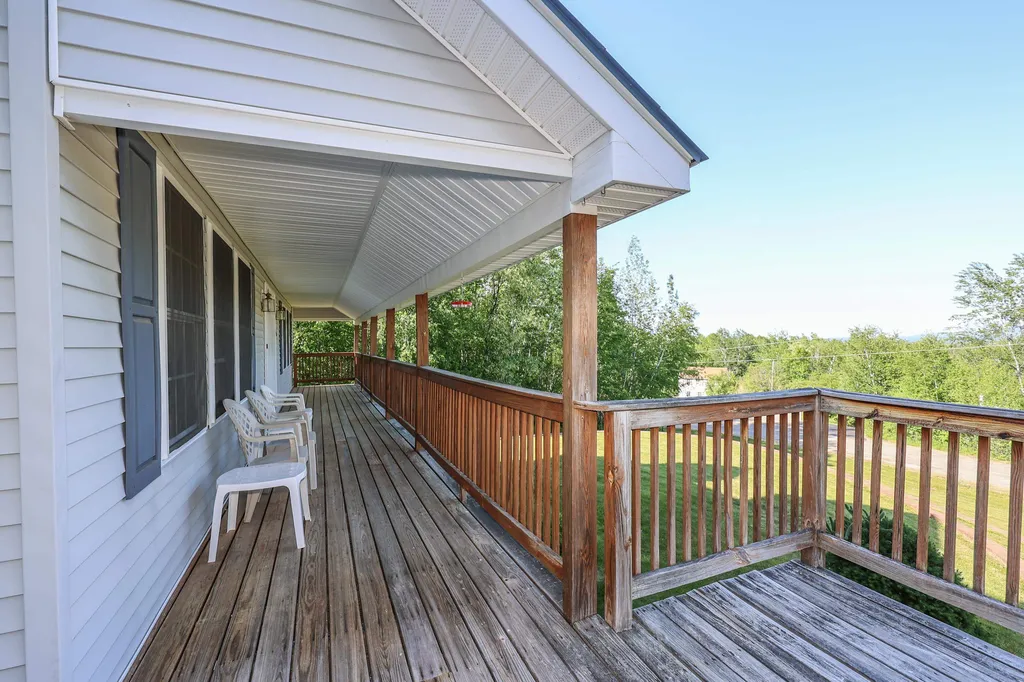 22 Corner Stone Road Northfield NH 03276