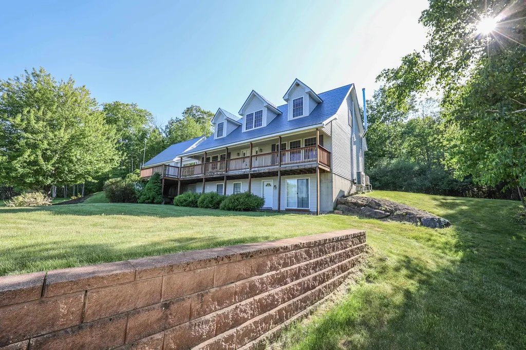 22 Corner Stone Road Northfield NH 03276
