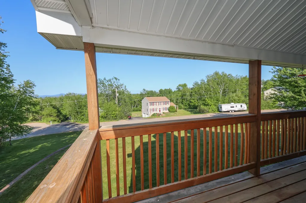 22 Corner Stone Road Northfield NH 03276