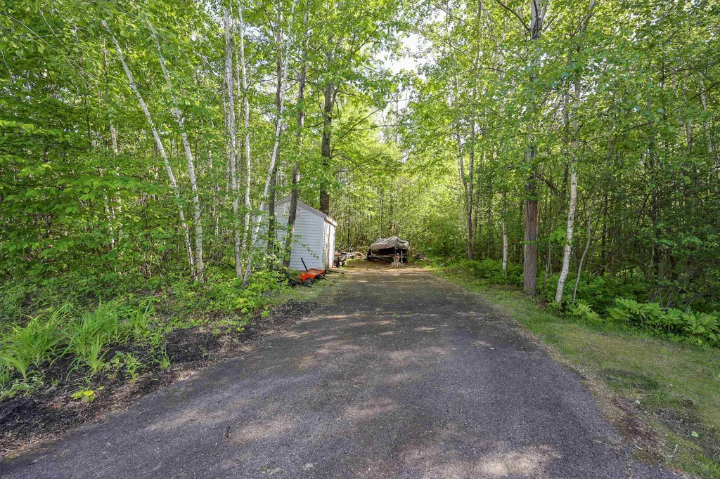 22 Corner Stone Road Northfield NH 03276