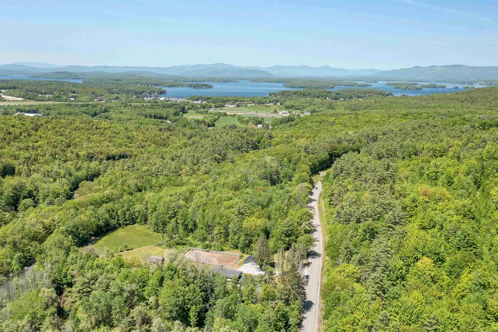 210 Cherry Valley Road Gilford NH 03249