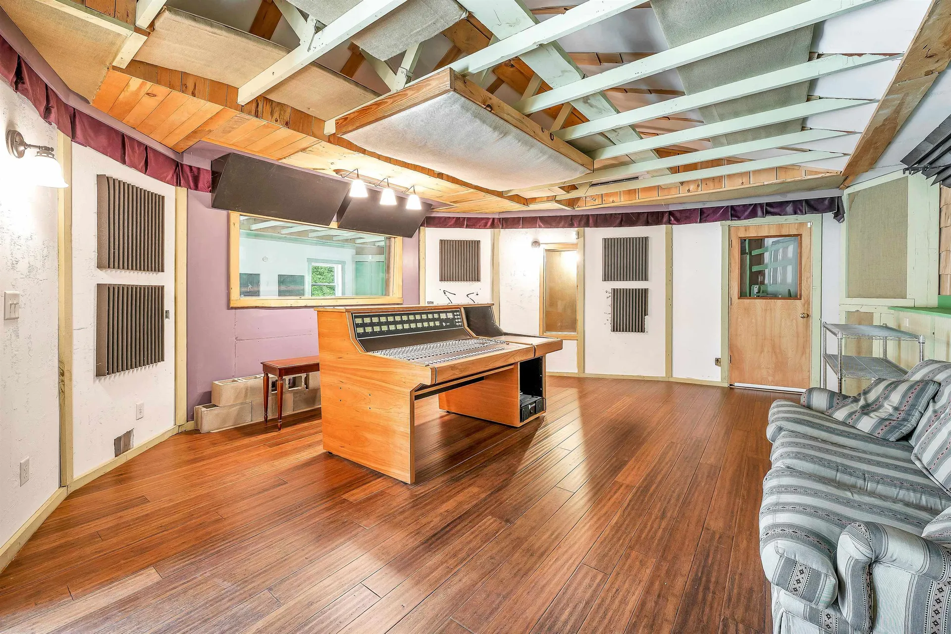 210 Cherry Valley Road Gilford NH 03249
