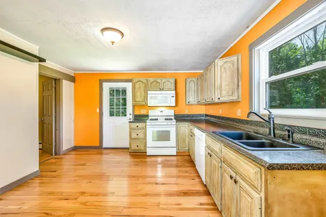 210 Cherry Valley Road Gilford NH 03249