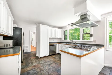 210 Cherry Valley Road Gilford NH 03249