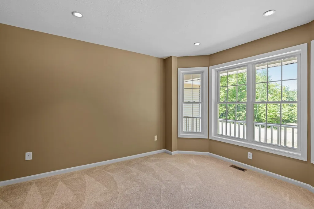 104 Hurricane Road Belmont NH 03220