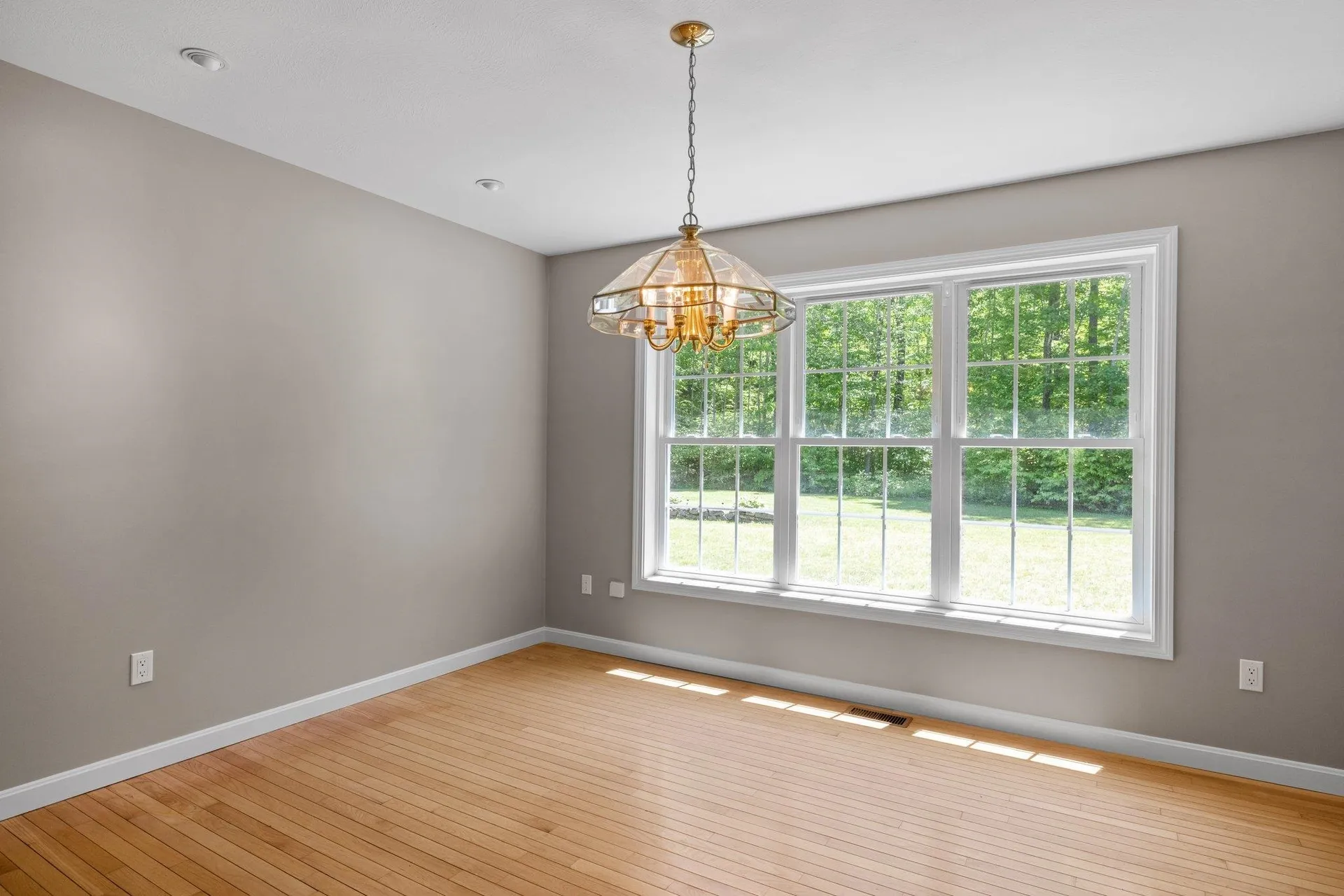 104 Hurricane Road Belmont NH 03220