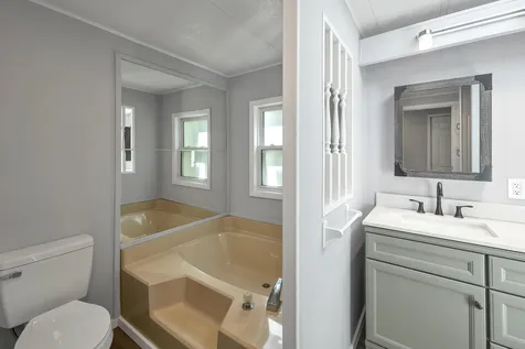 303 Old Lakeshore Road Gilford NH 03249