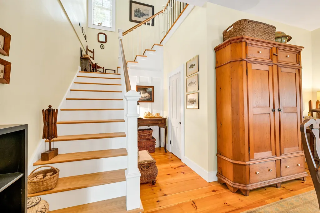 73 Geddes Road Gilmanton NH 03837