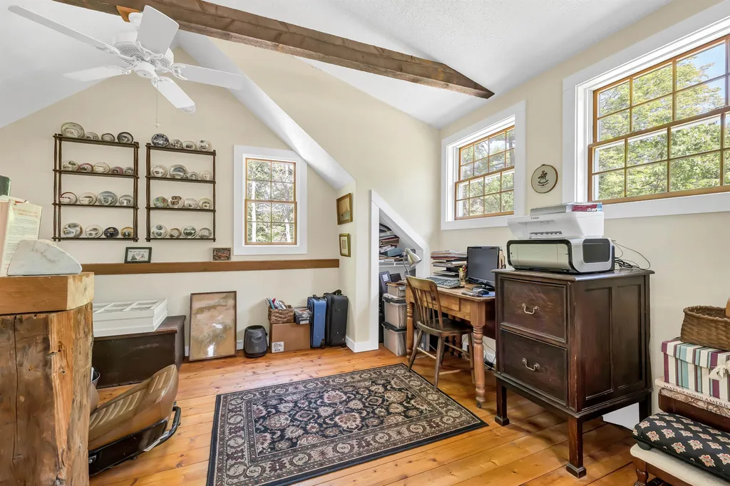 73 Geddes Road Gilmanton NH 03837