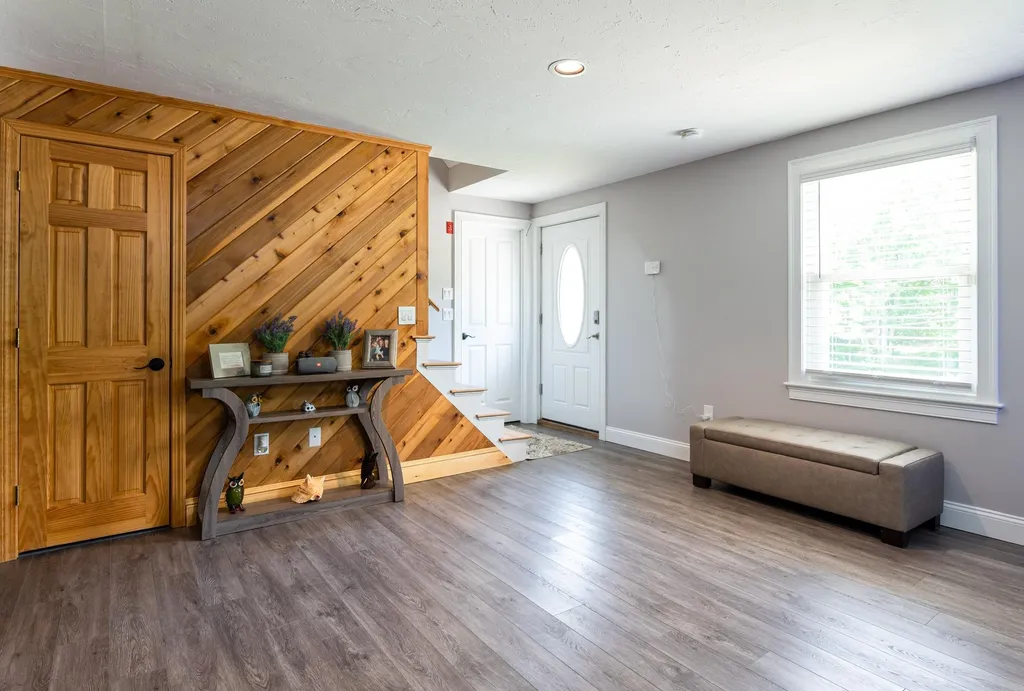 556 Union Road Belmont NH 03220