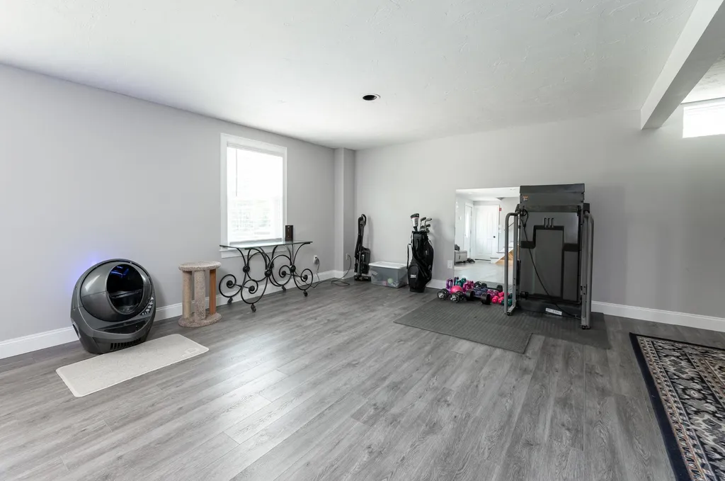 556 Union Road Belmont NH 03220