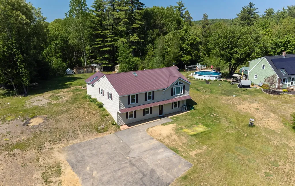 556 Union Road Belmont NH 03220