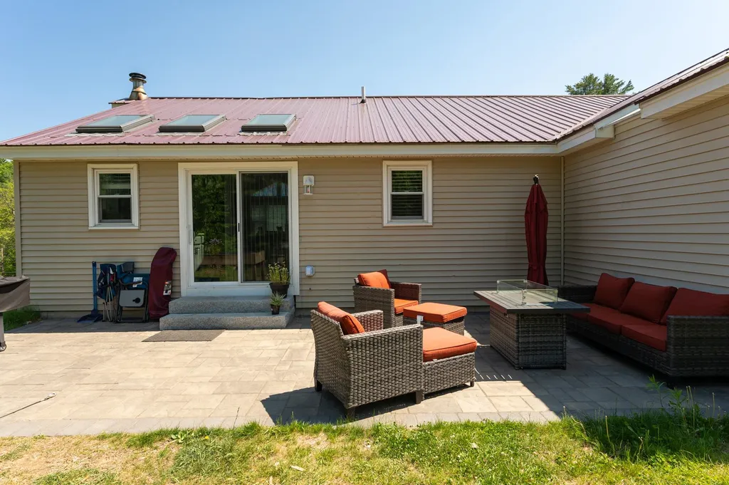 556 Union Road Belmont NH 03220