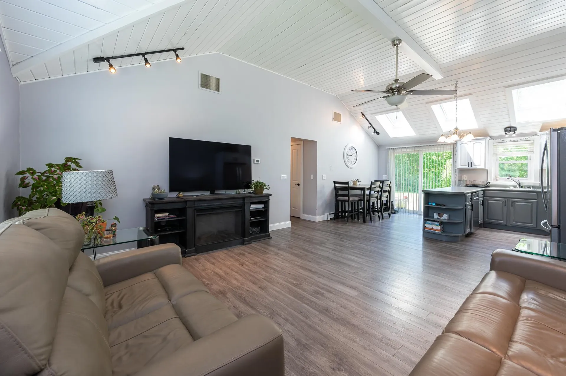 556 Union Road Belmont NH 03220