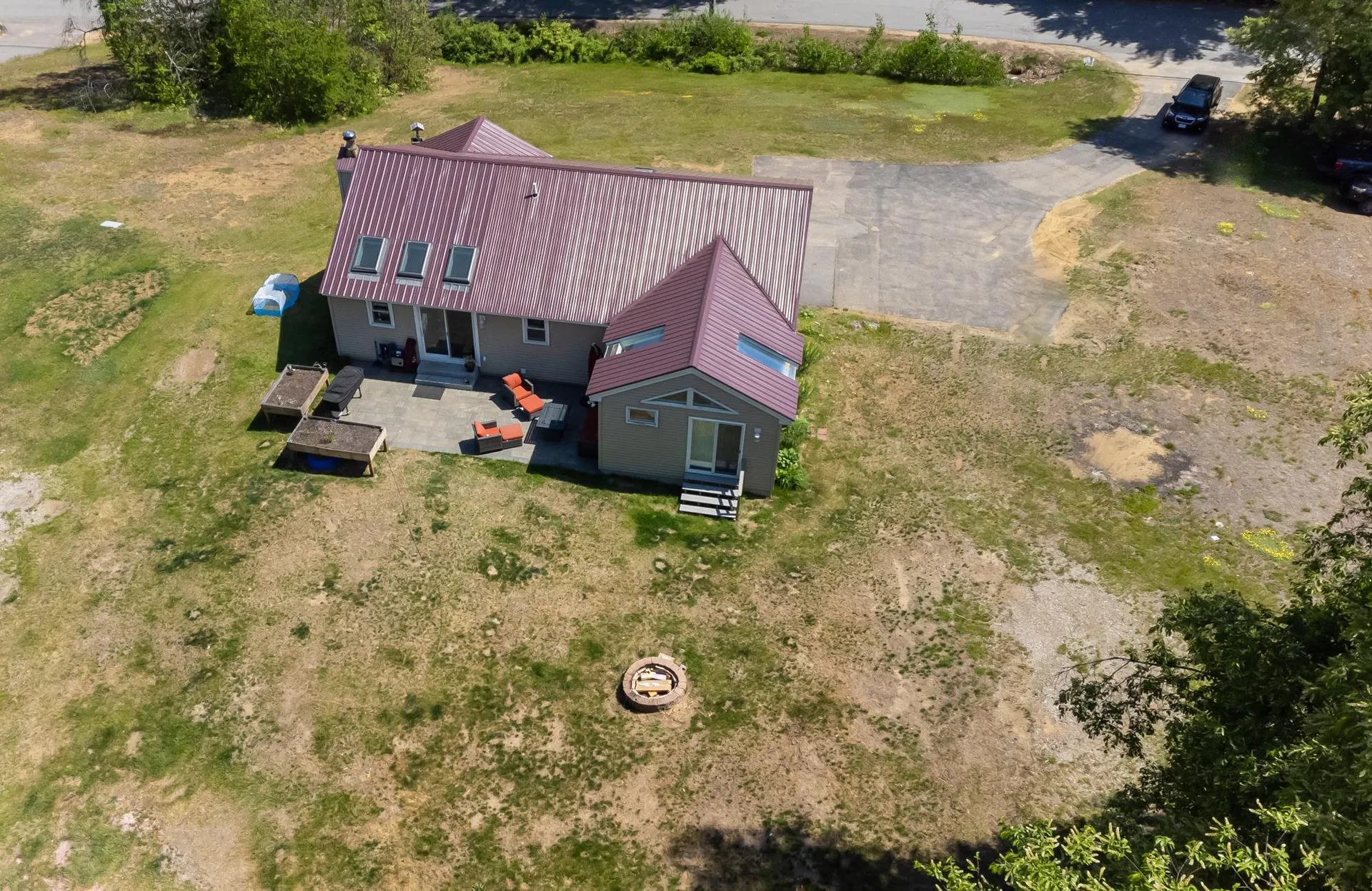 556 Union Road Belmont NH 03220